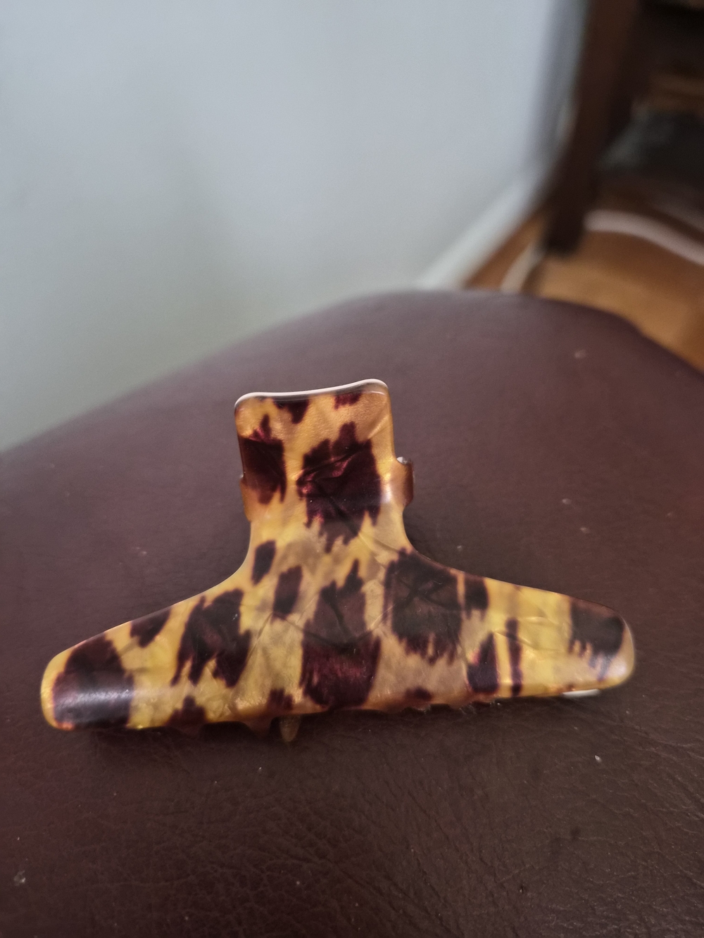 Charles Wahba France Vintage Leopard Tortoise Hair Claw Clip
